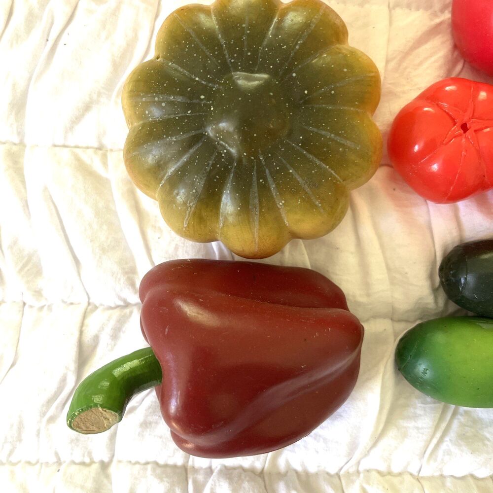 Lot 35 Pc Faux Artificial Fruit And‎ Vegetables most =actual size realistic look - Picture 4 of 9